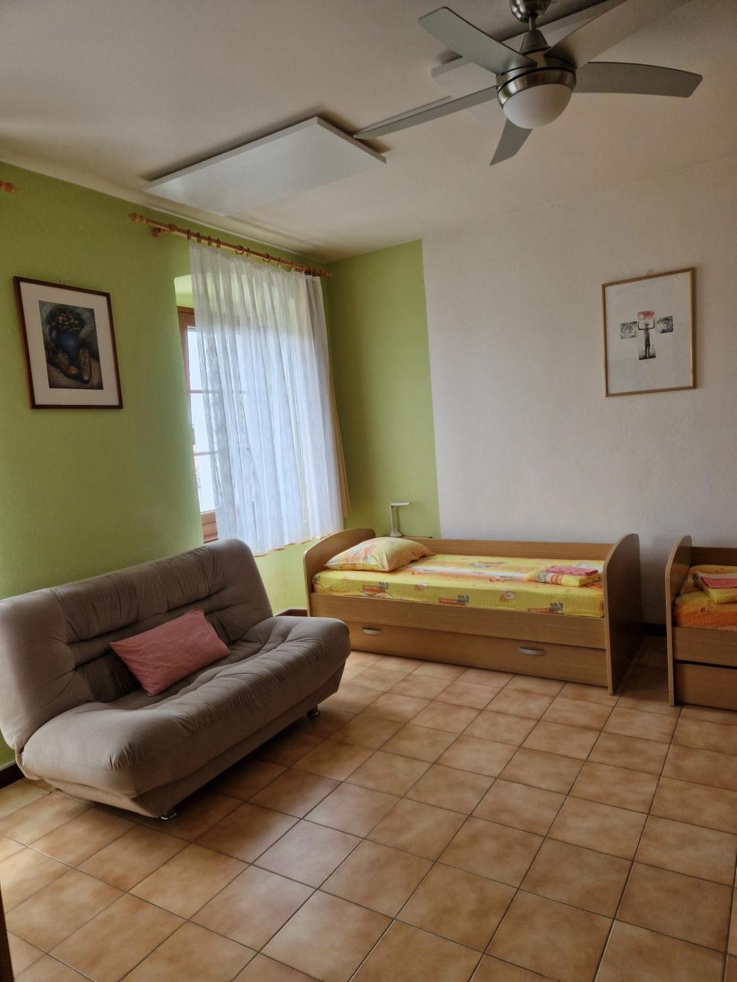 Apartma In Soba Vipavski Kriz Айдовшчина Номер фото